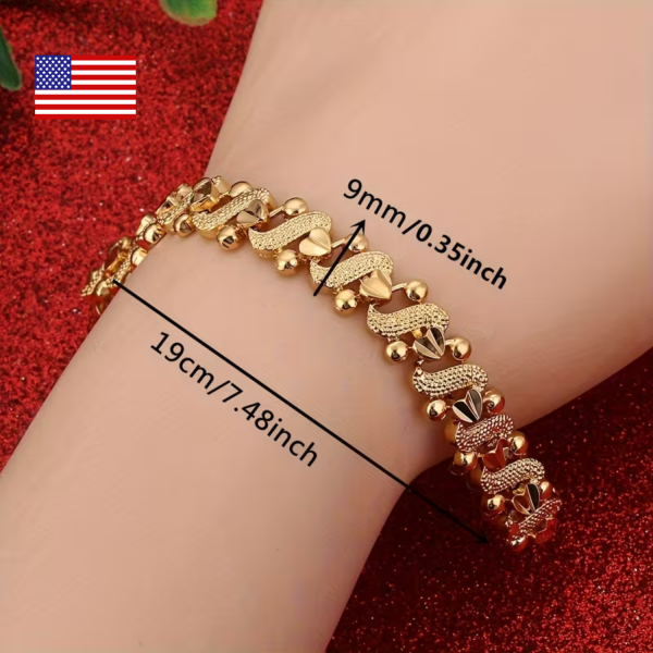 Elegant 24K Gold Plated Heart Charm Bracelet – Boho Alloy Jewelry for Women, Gif